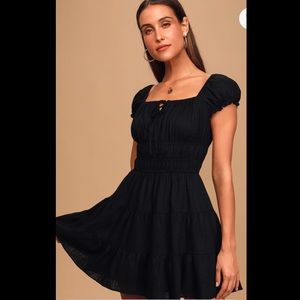 NWT Lulu’s “good as new black cap sleeve tiered mini dress” SIZE SMALL